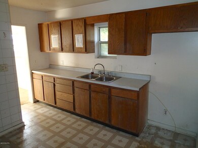 1201 N 9th St, Niles, MI 49120 - photo 4