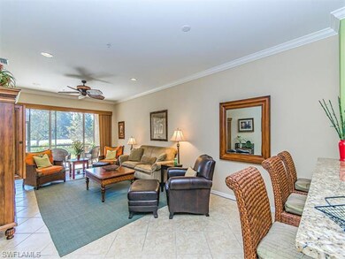Spacious living/dining room layout with room at th