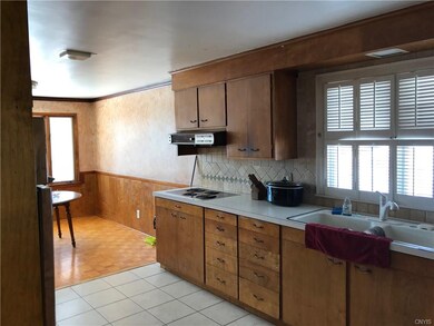 Kitchen need updating but functional