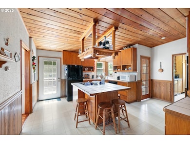 361890 Highway 58, Pleasanthill, OR 97455 - photo 7