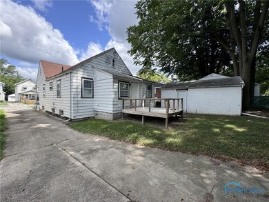 1749 Talbot St, Toledo, OH 43613 - photo 4