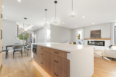 348 Linwood Ave unit 1, Newton, MA 02460 - photo 4