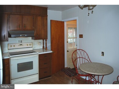 1501 Walnut St, Coatesville, PA 19320 - photo 6