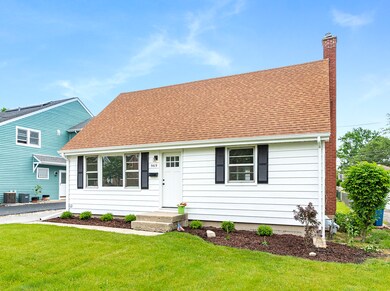 969 S Spring Rd, Elmhurst, IL 60126 - photo 2