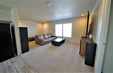 Living Room 4