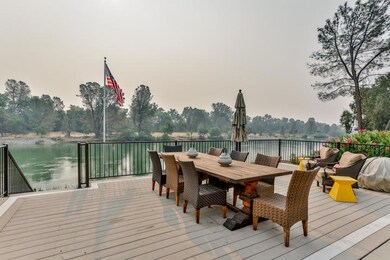 6039 Riverside.outside