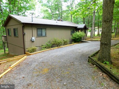622 Snyder's Ridge Rd, Mathias, WV 26812 - photo 3