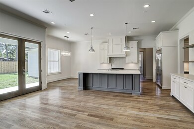 1707 Cheshire Ln, Houston, TX 77018 - photo 5