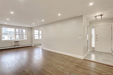 210 Kearsing Pkwy unit A, Monsey, NY 10952 - photo 6