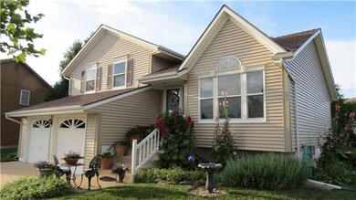 1604 W Pelham Path, Raymore, MO 64083 - photo 4