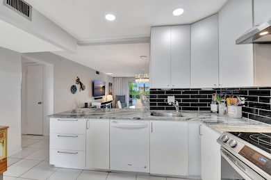 Village Royale on the Green unit 4110, Boynton Beach, FL 33435 - photo 7