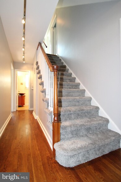 3 S Dillwyn Rd, Newark, DE 19711 - photo 2