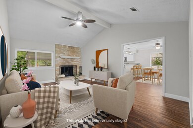 4430 Saffron Ln, Friendswood, TX 77546 - photo 4