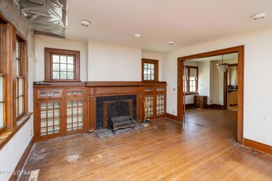 110 8th Ave S, Grand Forks, ND 58201 - photo 6