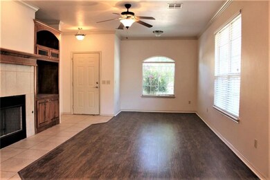 634 Sisken Ct, Edmond, OK 73003 - photo 2