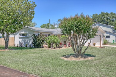 2654 Cherrywood Ln Titusville-large-002-