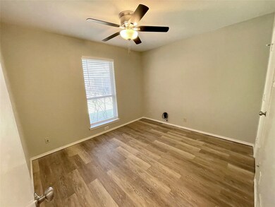 2201 Canterbury Ct, Denton, TX 76205 - photo 6