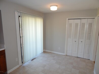 427 Cooper St, Winterville, NC 28590 - photo 7