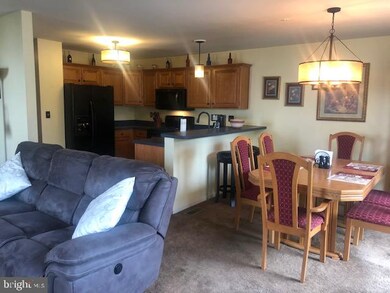 268 Hampshire Dr, Sellersville, PA 18960 - photo 5