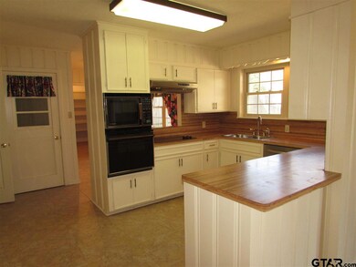 635 Whittle St, Tyler, TX 75701 - photo 7