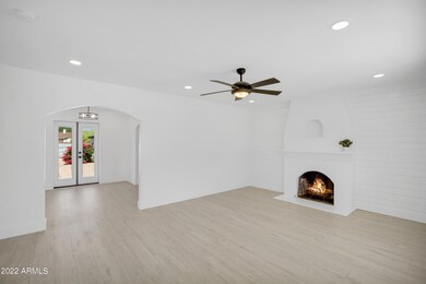 4 - Living Room