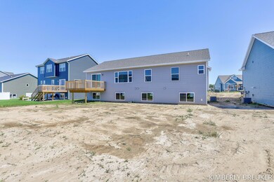 5-web-or-mls-11645 Restful Wy, Allendale