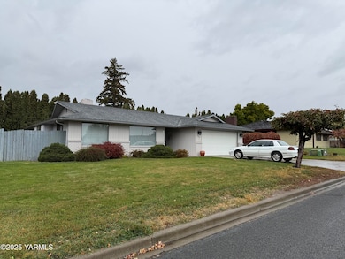 1208 S 39th Ave, Yakima, WA 98902 - photo 2