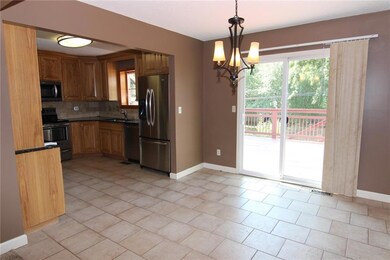 9719 W 51st Place, Shawnee, KS 66203 - photo 4