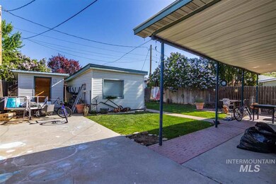 1320 E Dewey Ave, Nampa, ID 83686 - photo 4