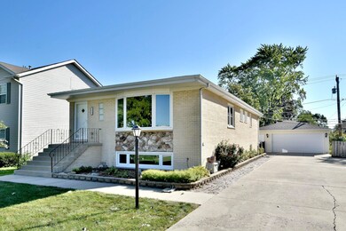 771 N Michigan St, Elmhurst, IL 60126 - photo 2