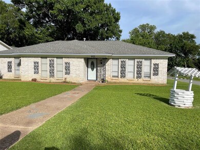 902 Starlight Dr, Sherman, TX 75090 - photo 3