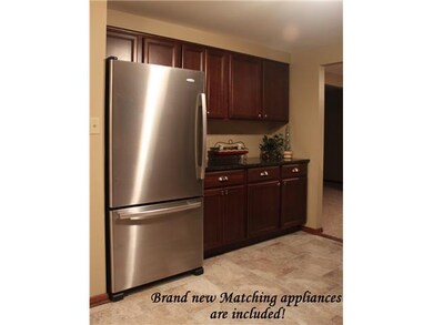 1107 Bowen Dr E, North Tonawanda, NY 14120 - photo 5