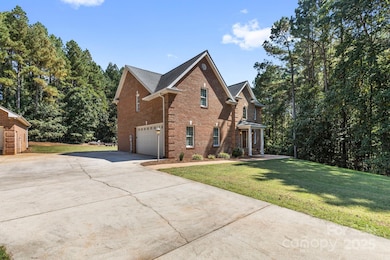 115 Fulbright Rd, Stony Point, NC 28678 - photo 2
