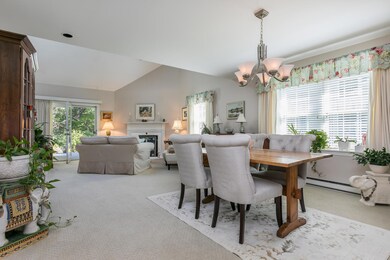 12 Braddish Ct Portland ME-large-007-019