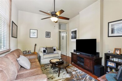 1104 Living Rm
