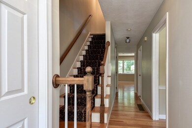 18 Wiswall Cir unit 18, Wellesley, MA 02482 - photo 3