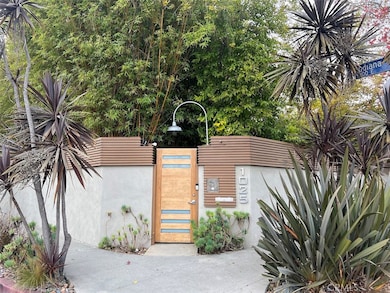 1025 Indiana Ave, Venice, CA 90291 - photo 4