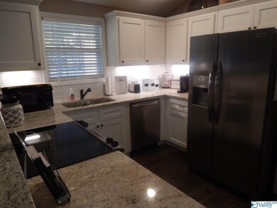 329 Asher Dr, Rainbow City, AL 35906 - photo 4