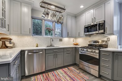 605 Stoneleigh Rd, Baltimore, MD 21212 - photo 6