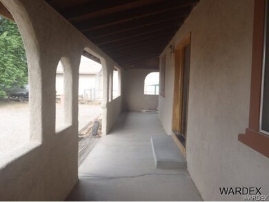 Front EntryPatio