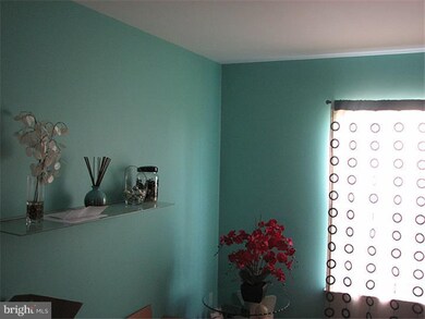 5531 Stonecroft Ln, Allentown, PA 18106 - photo 7