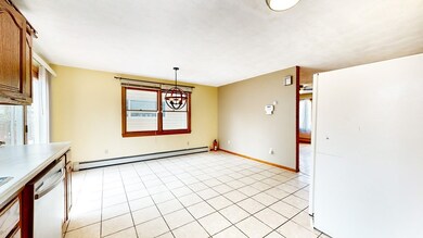 14 Leland St, Malden, MA 02148 - photo 6