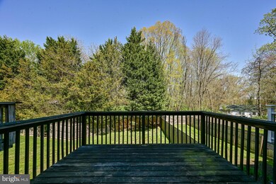 327 Norman Dr, Newark, DE 19702 - photo 2