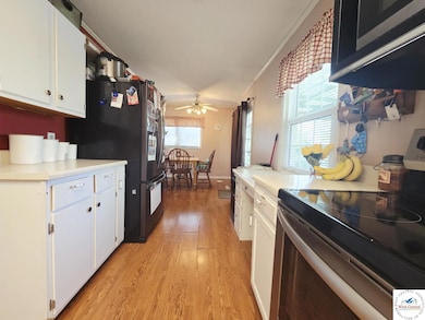 811 Schroeder Dr, Tipton, MO 65081 - photo 7