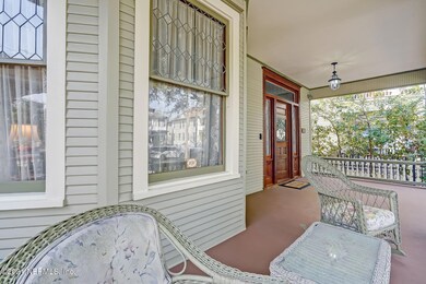 9-web-or-mls-E 7th St-9