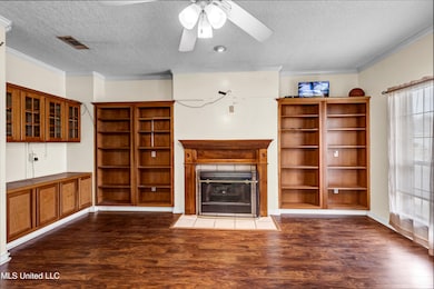 12215AmberCove-12