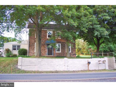 2573 Geryville Pike, Pennsburg, PA 18073 - photo 2