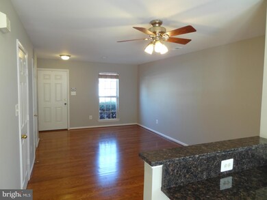 45069 Fellowship Square, Ashburn, VA 20147 - photo 3
