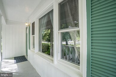 3710 Lacy Blvd, Falls Church, VA 22041 - photo 4