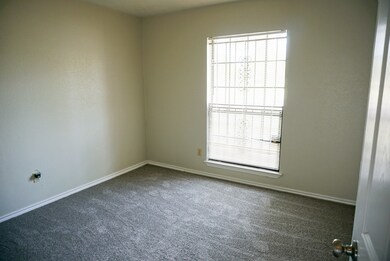 8403 Battleoak Dr, Houston, TX 77040 - photo 6